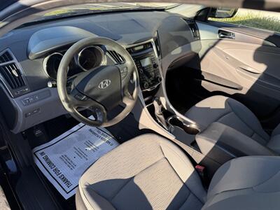 2011 Hyundai Sonata Hybrid Hybrid! Clean Title! Low Miles! Financing Available! - Photo 10 - Concord, CA 94520