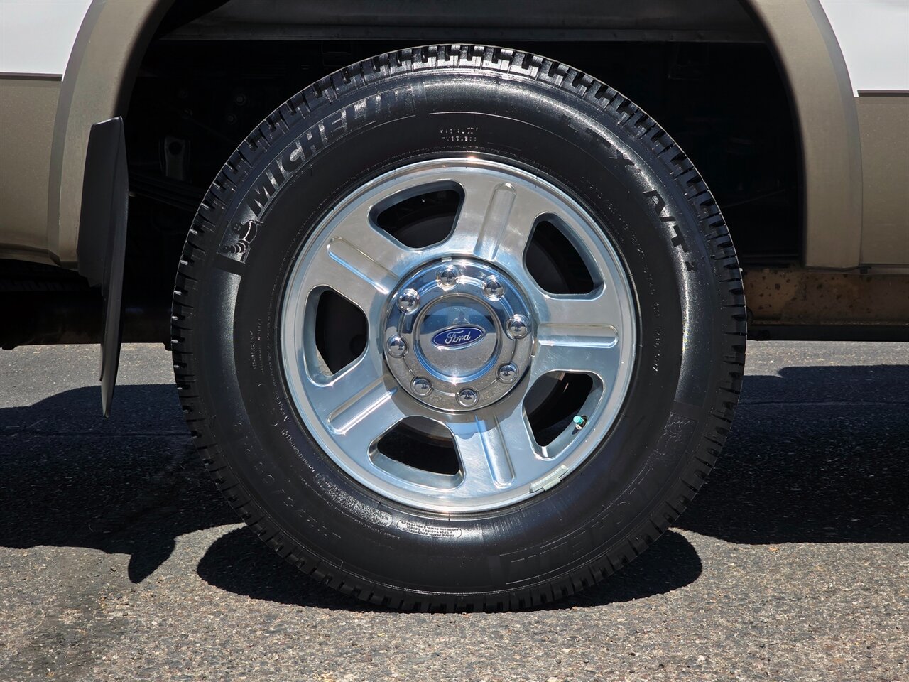 2006 Ford F-350 Super Duty Lariat 6.0L V8 Diesel - Photo 39 - Mesa, AZ 85215
