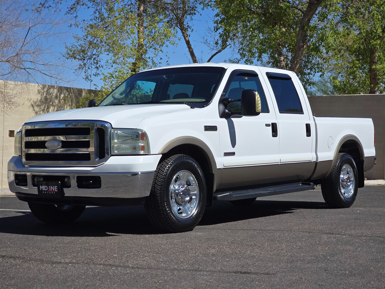 2006 Ford F-350 Super Duty Lariat 6.0L V8 Diesel - Photo 4 - Mesa, AZ 85215