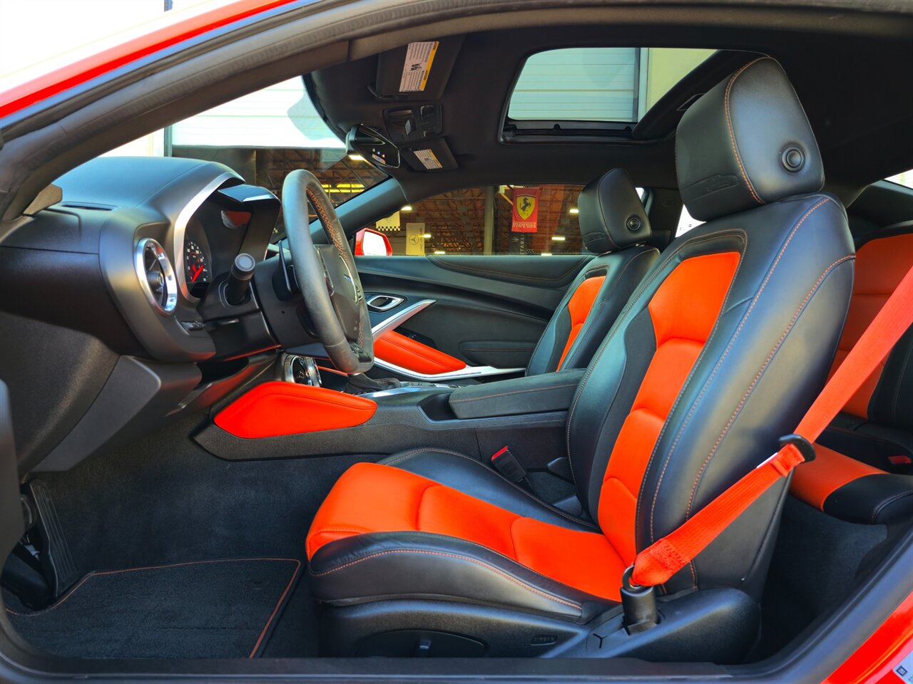 2018 Chevrolet Camaro 2LT RS Hot Wheels Edition - Photo 15 - Mesa, AZ 85215