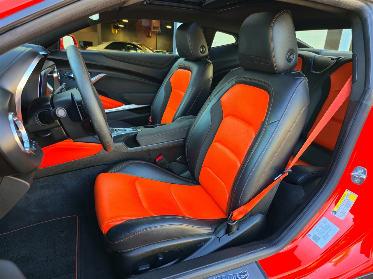 2018 Chevrolet Camaro 2LT RS Hot Wheels Edition - Photo 16 - Mesa, AZ 85215