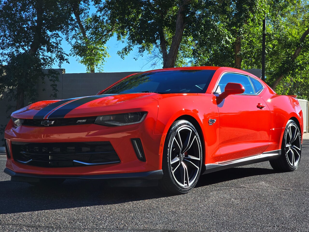 2018 Chevrolet Camaro 2LT RS Hot Wheels Edition - Photo 5 - Mesa, AZ 85215