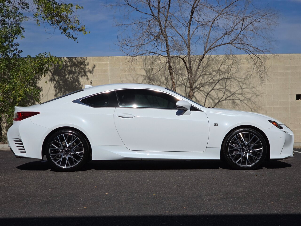 2016 Lexus RC 200t F Sport - Photo 11 - Mesa, AZ 85215