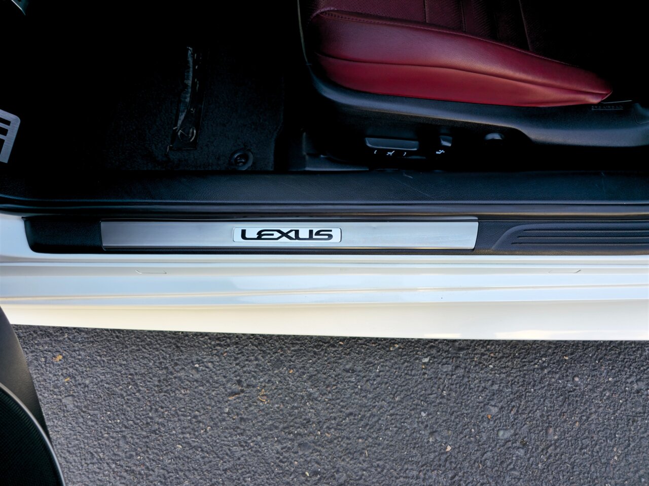 2016 Lexus RC 200t F Sport - Photo 14 - Mesa, AZ 85215