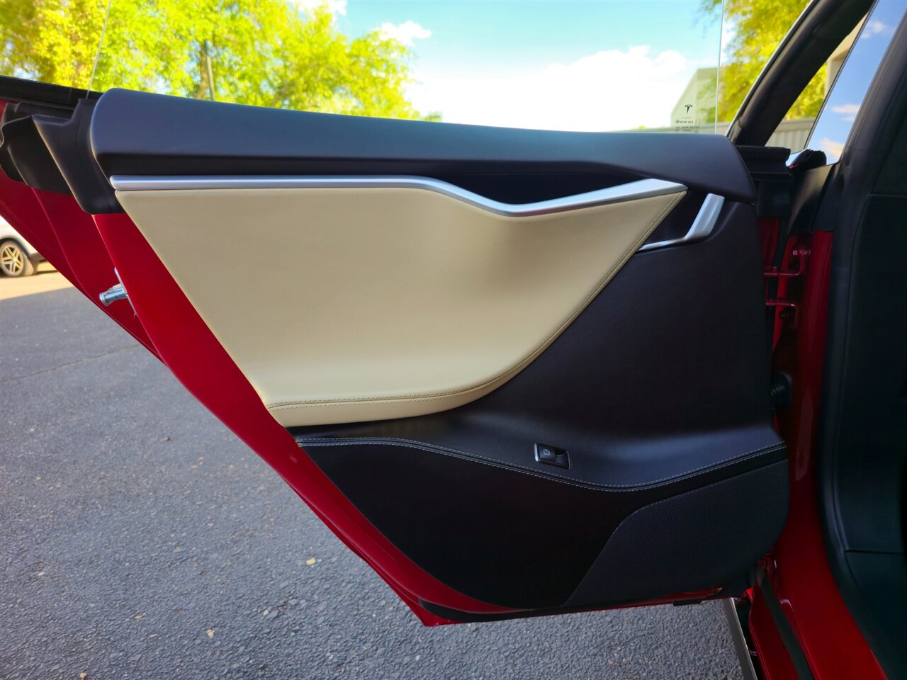 2016 Tesla Model S 90D   - Photo 27 - Mesa, AZ 85215
