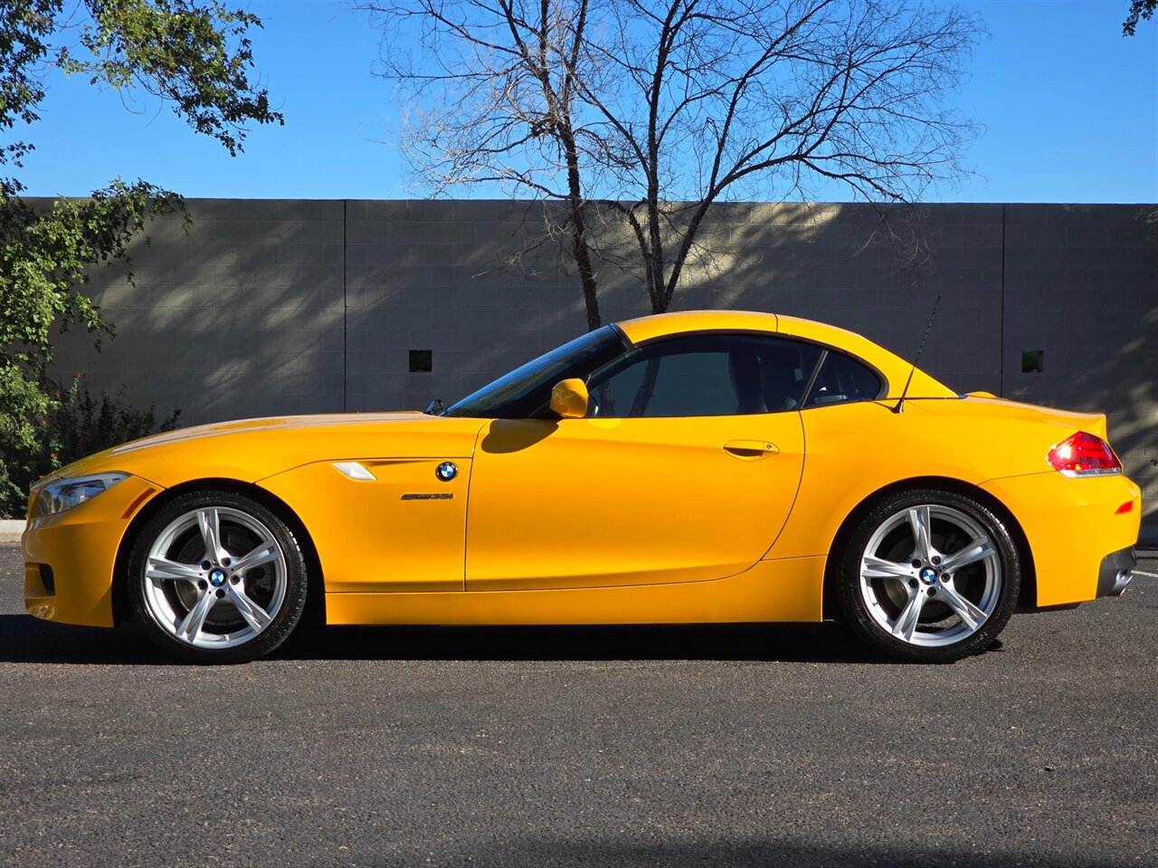 2013 BMW Z4 sDrive35i M Sport Citrus Yellow Edition - Photo 9 - Mesa, AZ 85215