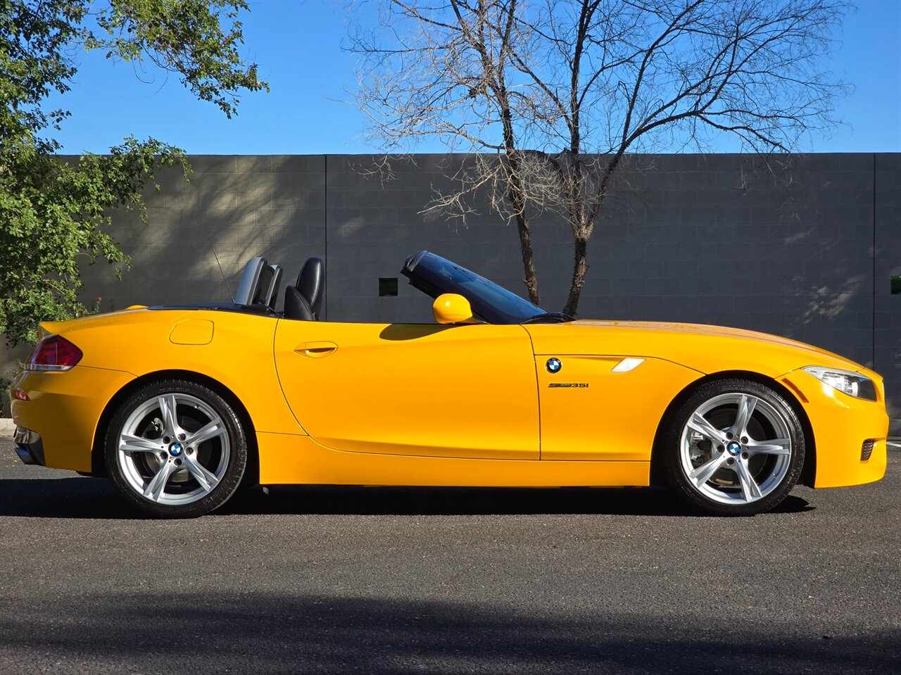 2013 BMW Z4 sDrive35i M Sport Citrus Yellow Edition - Photo 14 - Mesa, AZ 85215