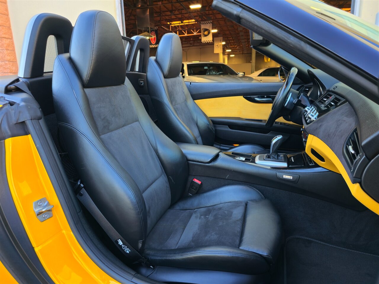2013 BMW Z4 sDrive35i M Sport Citrus Yellow Edition - Photo 28 - Mesa, AZ 85215