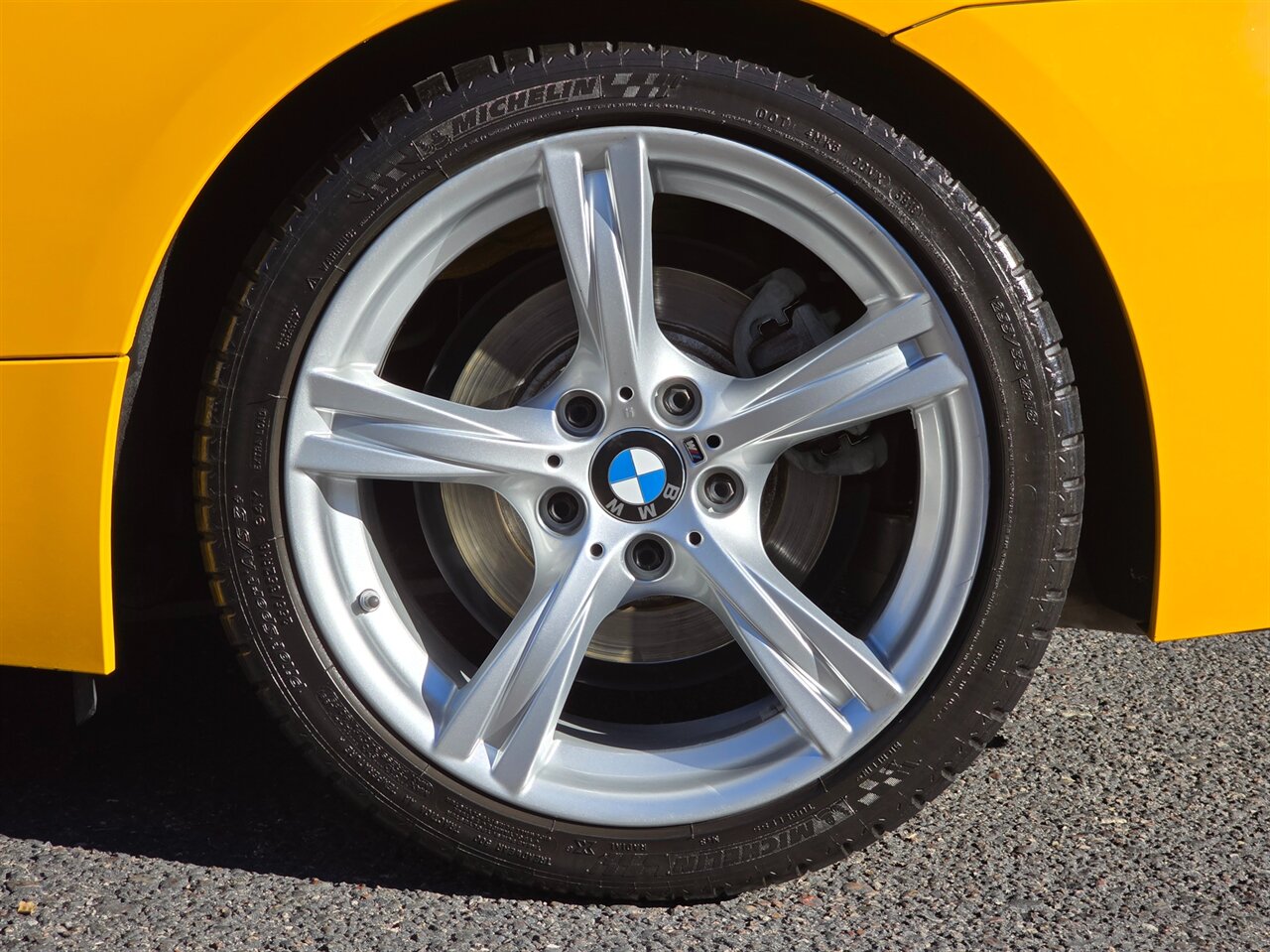 2013 BMW Z4 sDrive35i M Sport Citrus Yellow Edition - Photo 35 - Mesa, AZ 85215