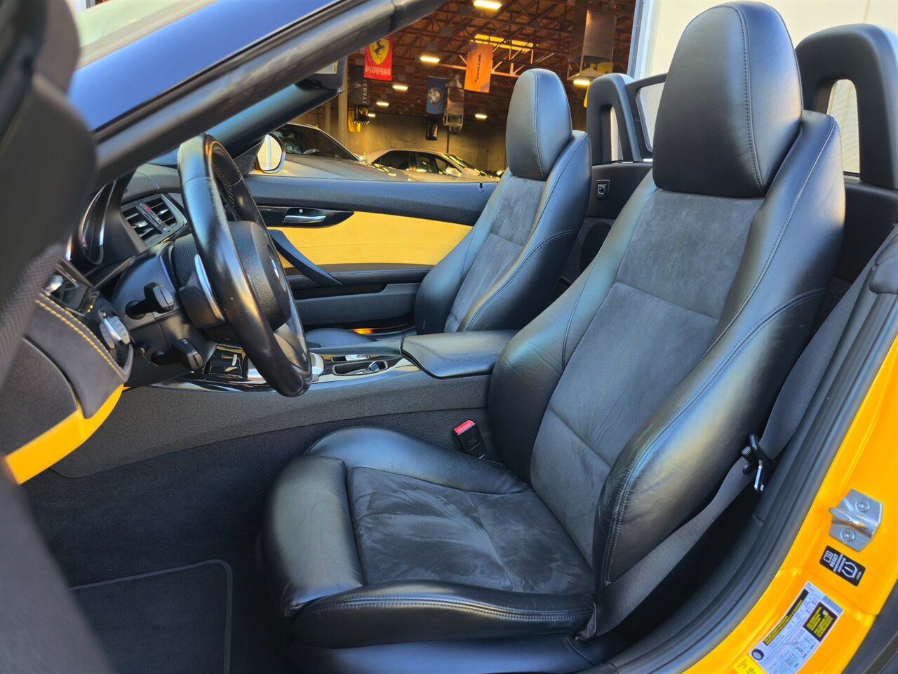 2013 BMW Z4 sDrive35i M Sport Citrus Yellow Edition - Photo 19 - Mesa, AZ 85215