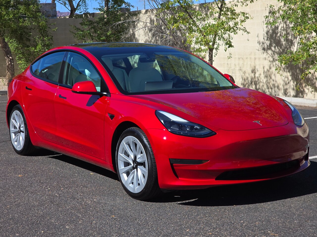 2022 Tesla Model 3 - Photo 2 - Mesa, AZ 85215