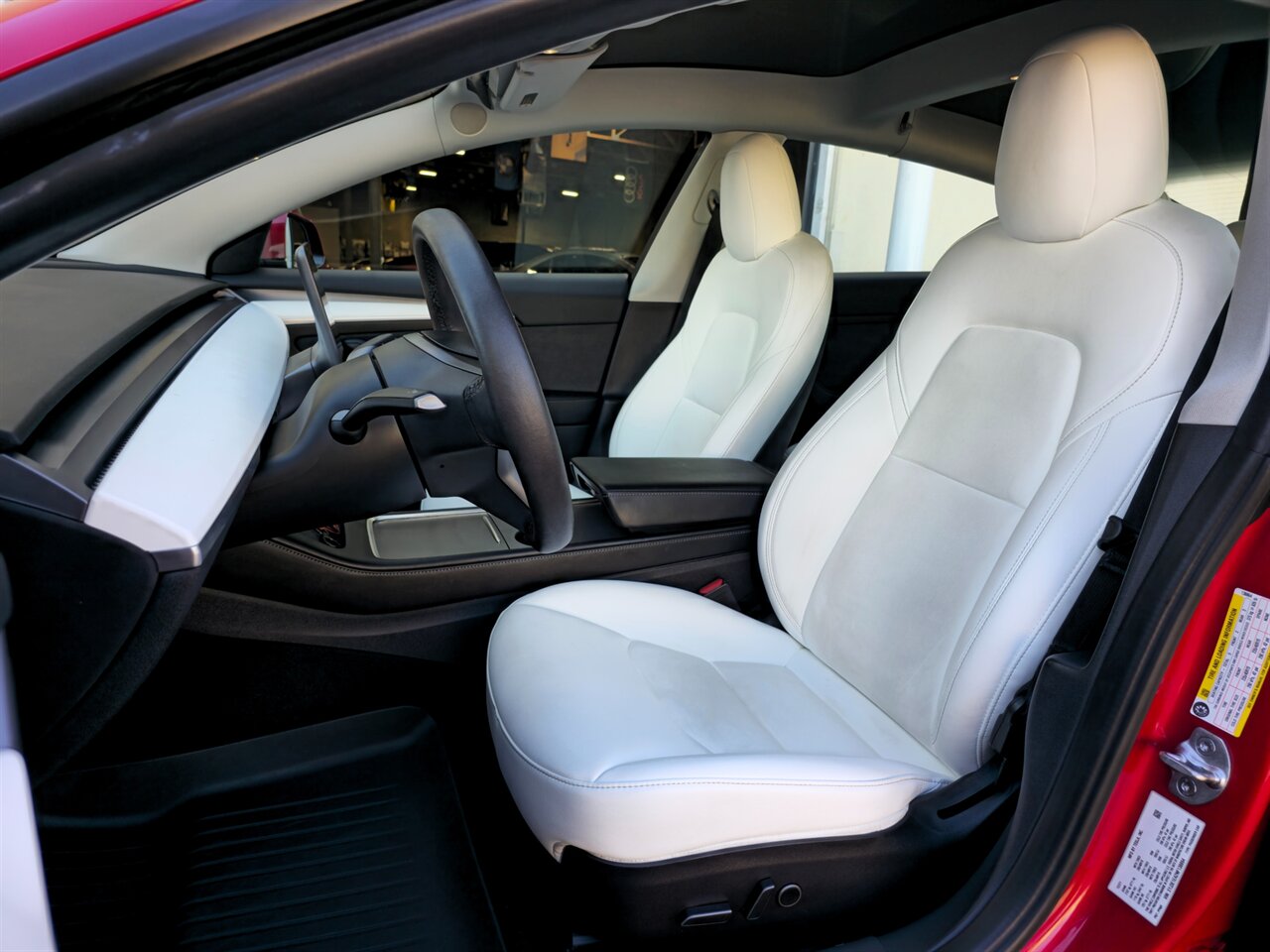 2022 Tesla Model 3 - Photo 14 - Mesa, AZ 85215
