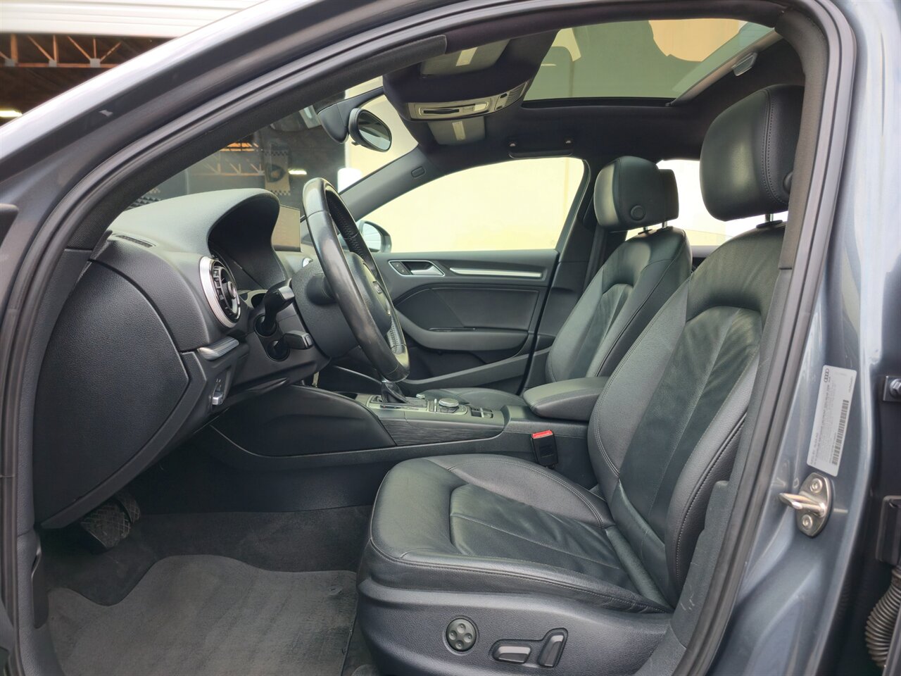2015 Audi A3 1.8T Premium - Photo 13 - Mesa, AZ 85215