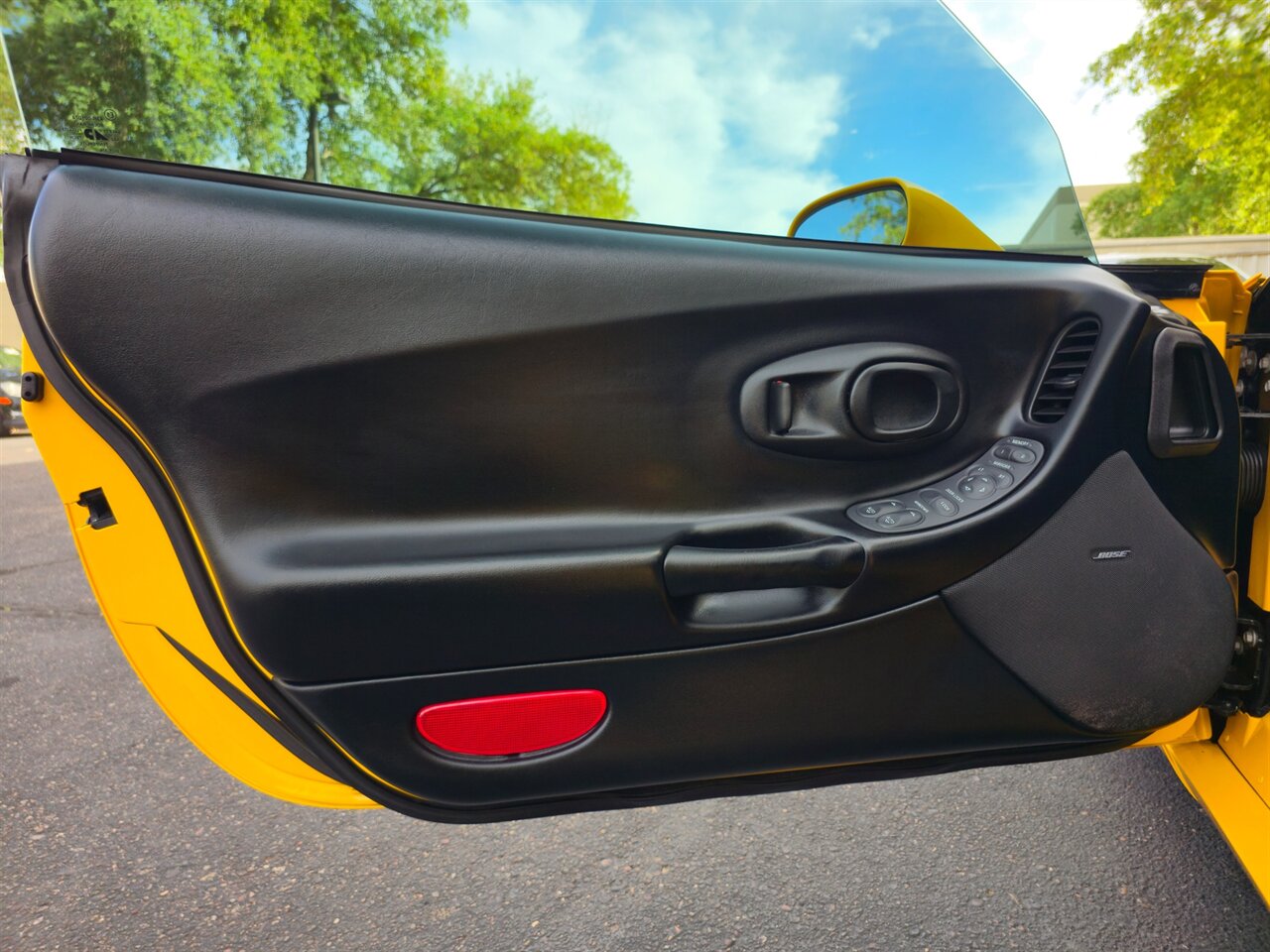 2000 Chevrolet Corvette Convertible   - Photo 15 - Mesa, AZ 85215