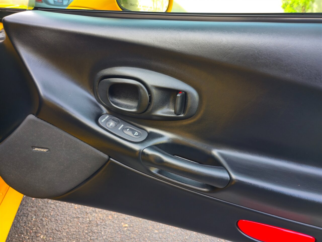 2000 Chevrolet Corvette Convertible   - Photo 26 - Mesa, AZ 85215
