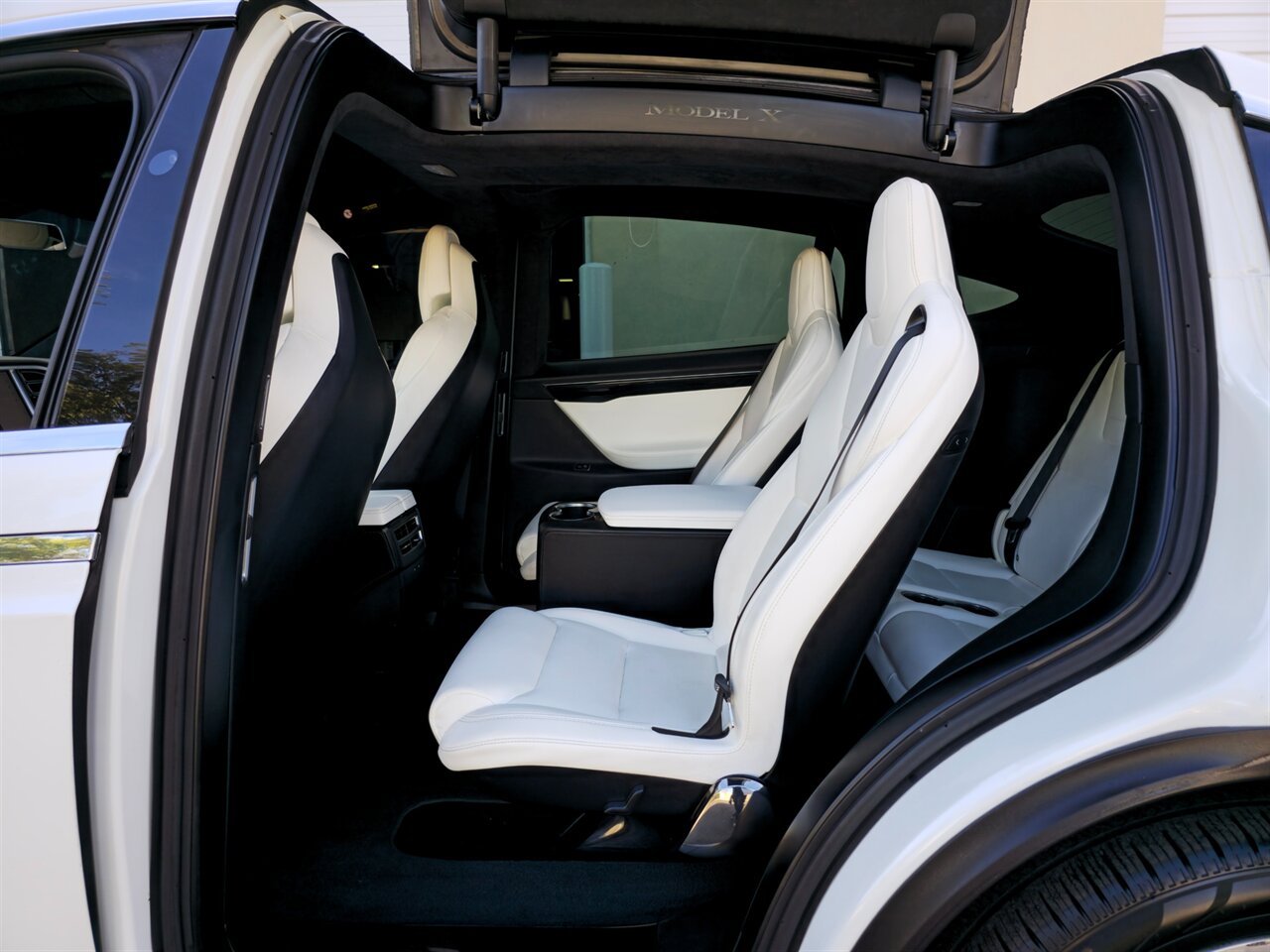 2017 Tesla Model X 100D - Photo 23 - Mesa, AZ 85215