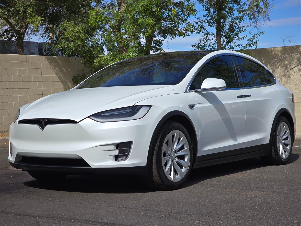 2017 Tesla Model X 100D - Photo 5 - Mesa, AZ 85215