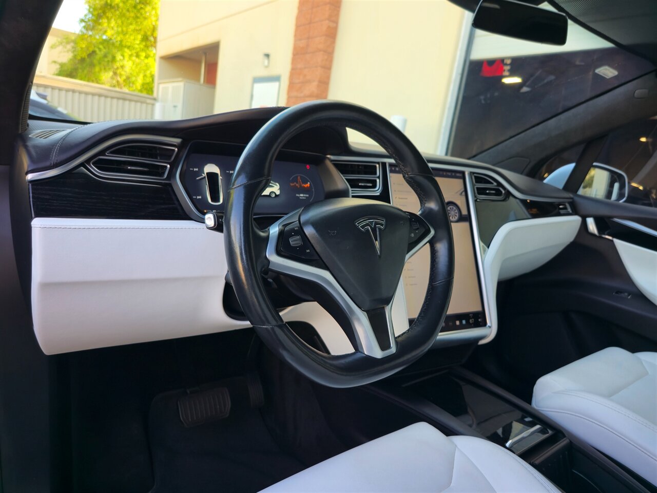 2017 Tesla Model X 100D - Photo 15 - Mesa, AZ 85215