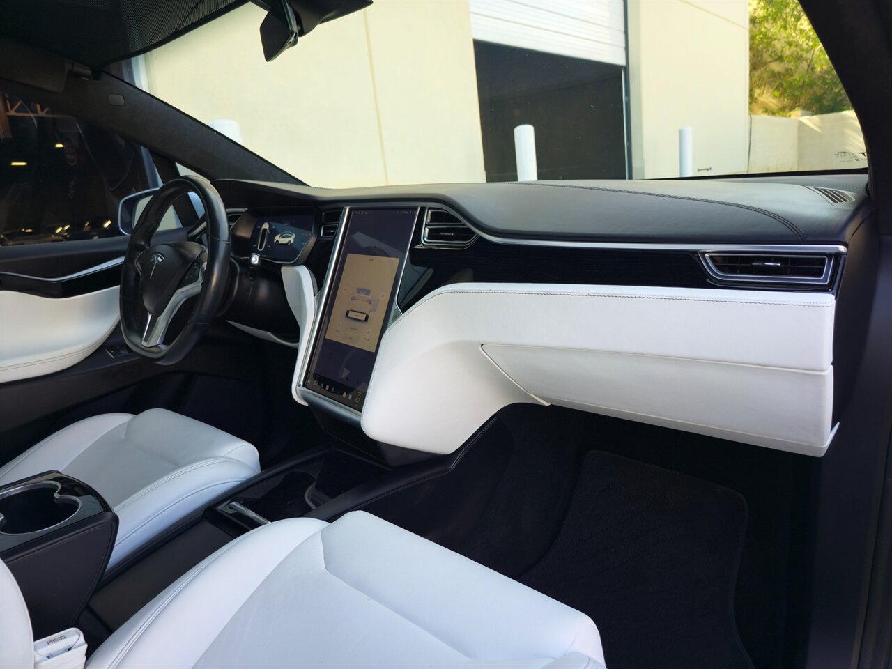 2017 Tesla Model X 100D - Photo 22 - Mesa, AZ 85215