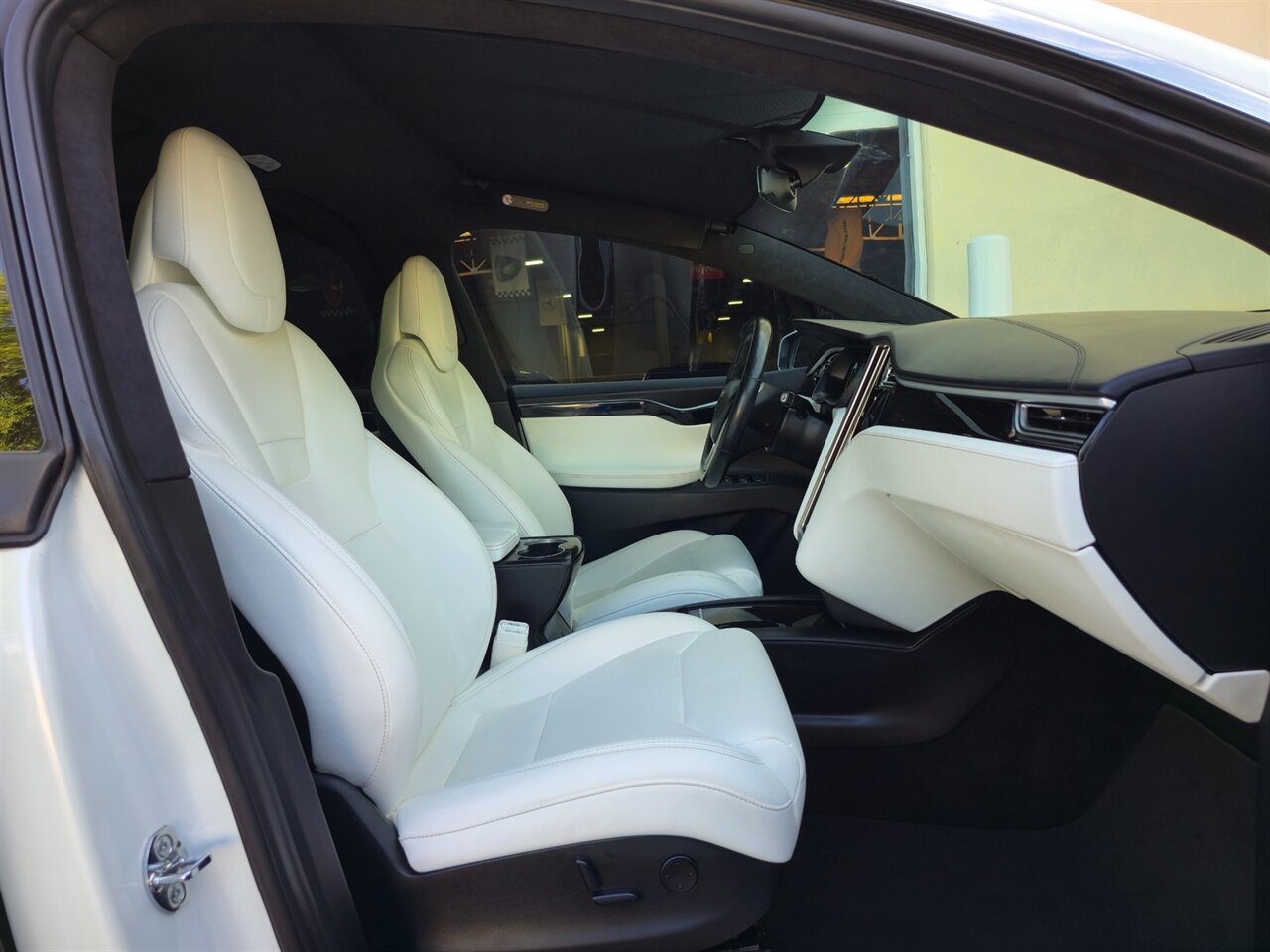 2017 Tesla Model X 100D - Photo 21 - Mesa, AZ 85215