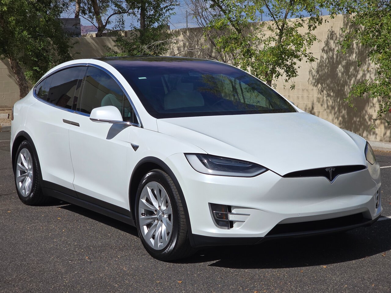 2017 Tesla Model X 100D - Photo 2 - Mesa, AZ 85215