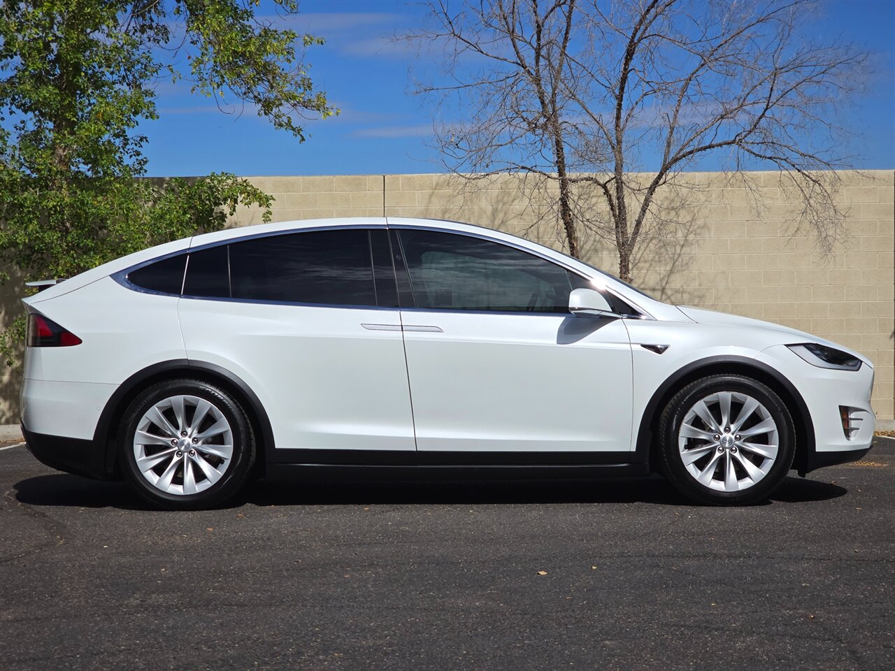 2017 Tesla Model X 100D - Photo 11 - Mesa, AZ 85215