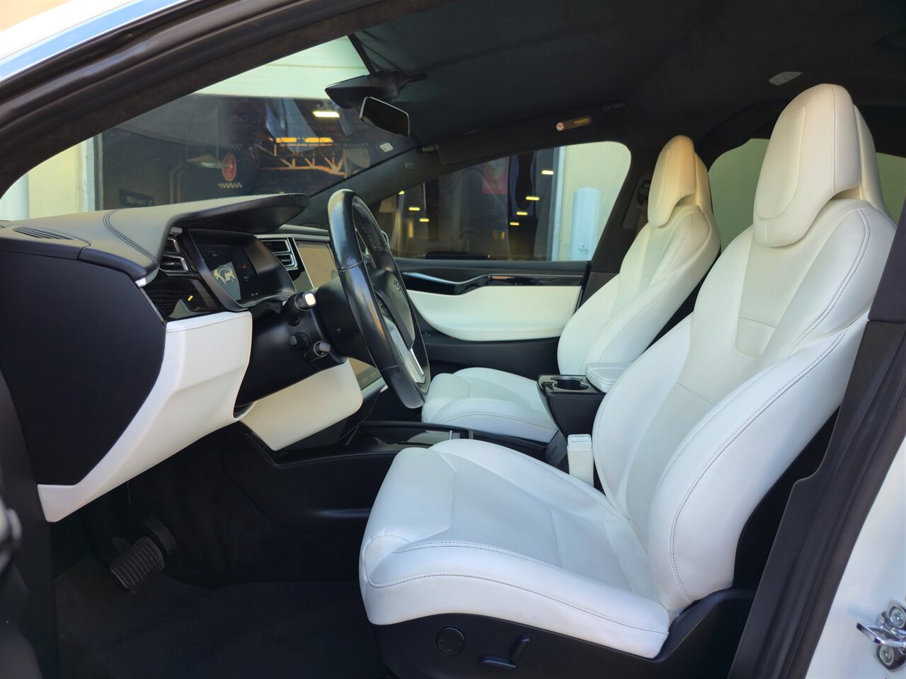 2017 Tesla Model X 100D - Photo 13 - Mesa, AZ 85215