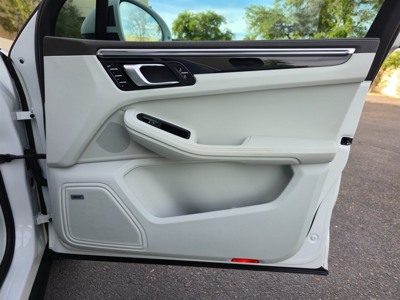 2019 Porsche Macan S - Photo 21 - Mesa, AZ 85215