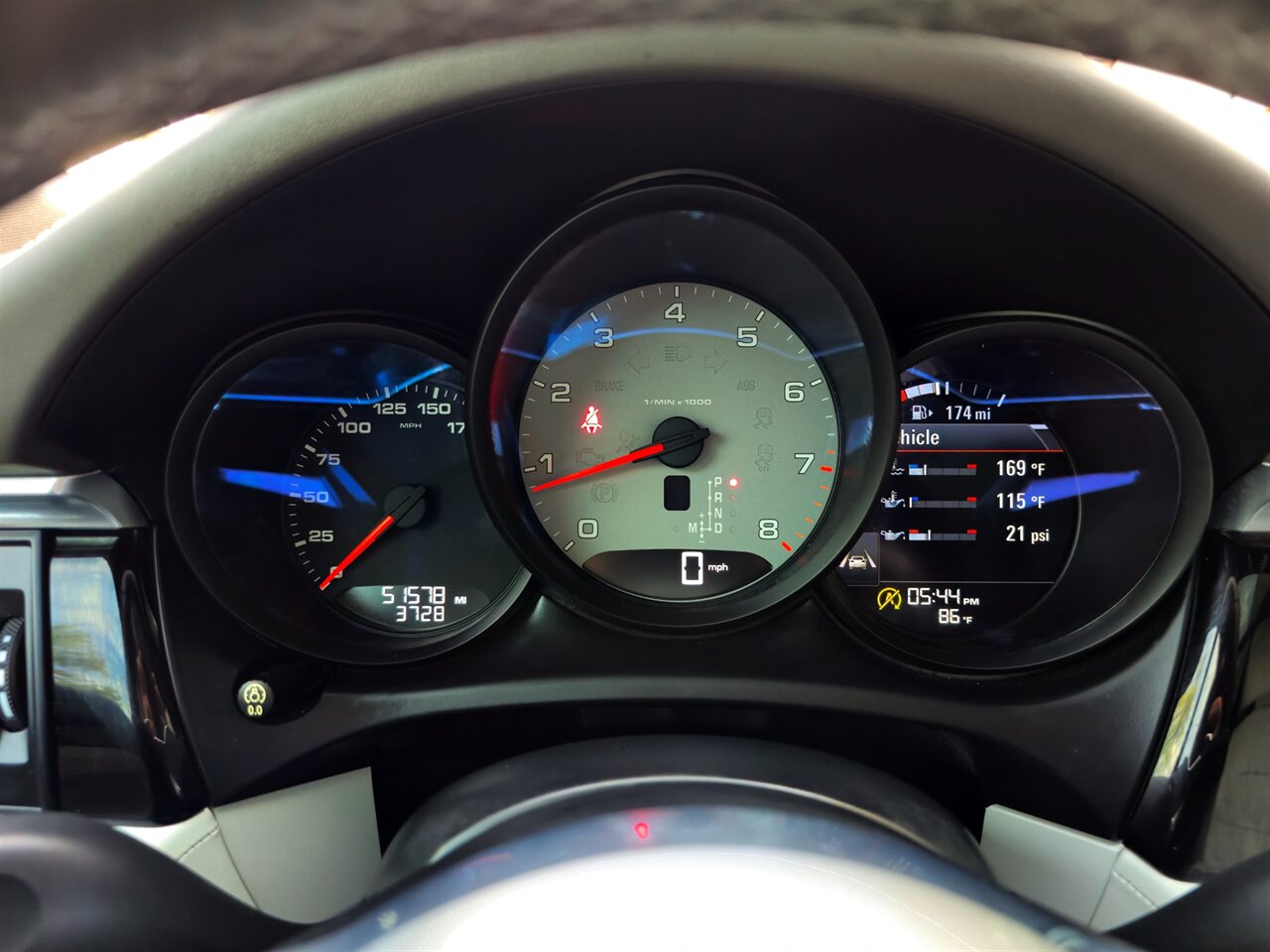 2019 Porsche Macan S - Photo 17 - Mesa, AZ 85215
