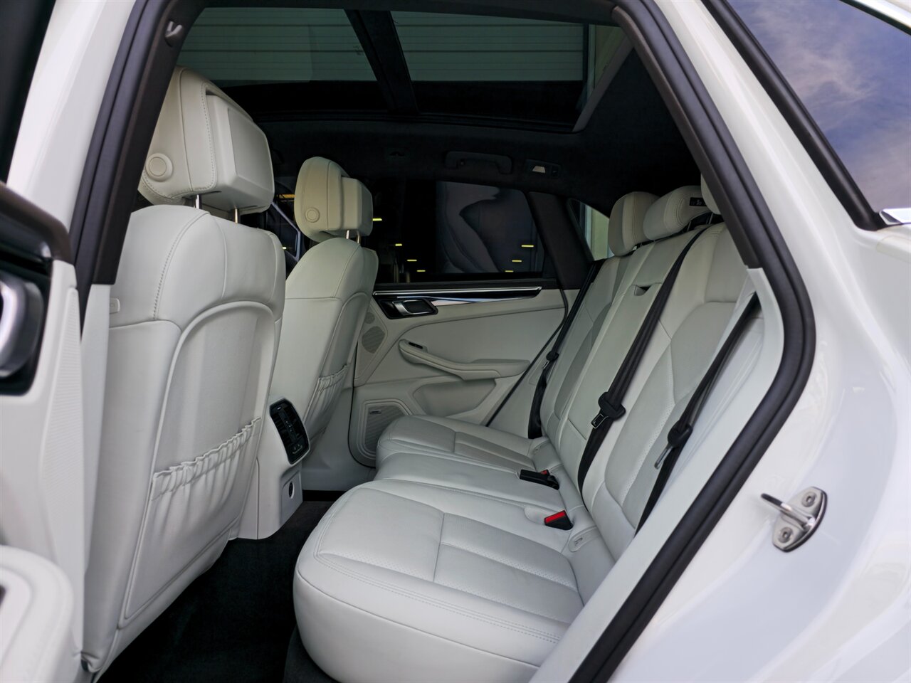 2019 Porsche Macan S - Photo 27 - Mesa, AZ 85215