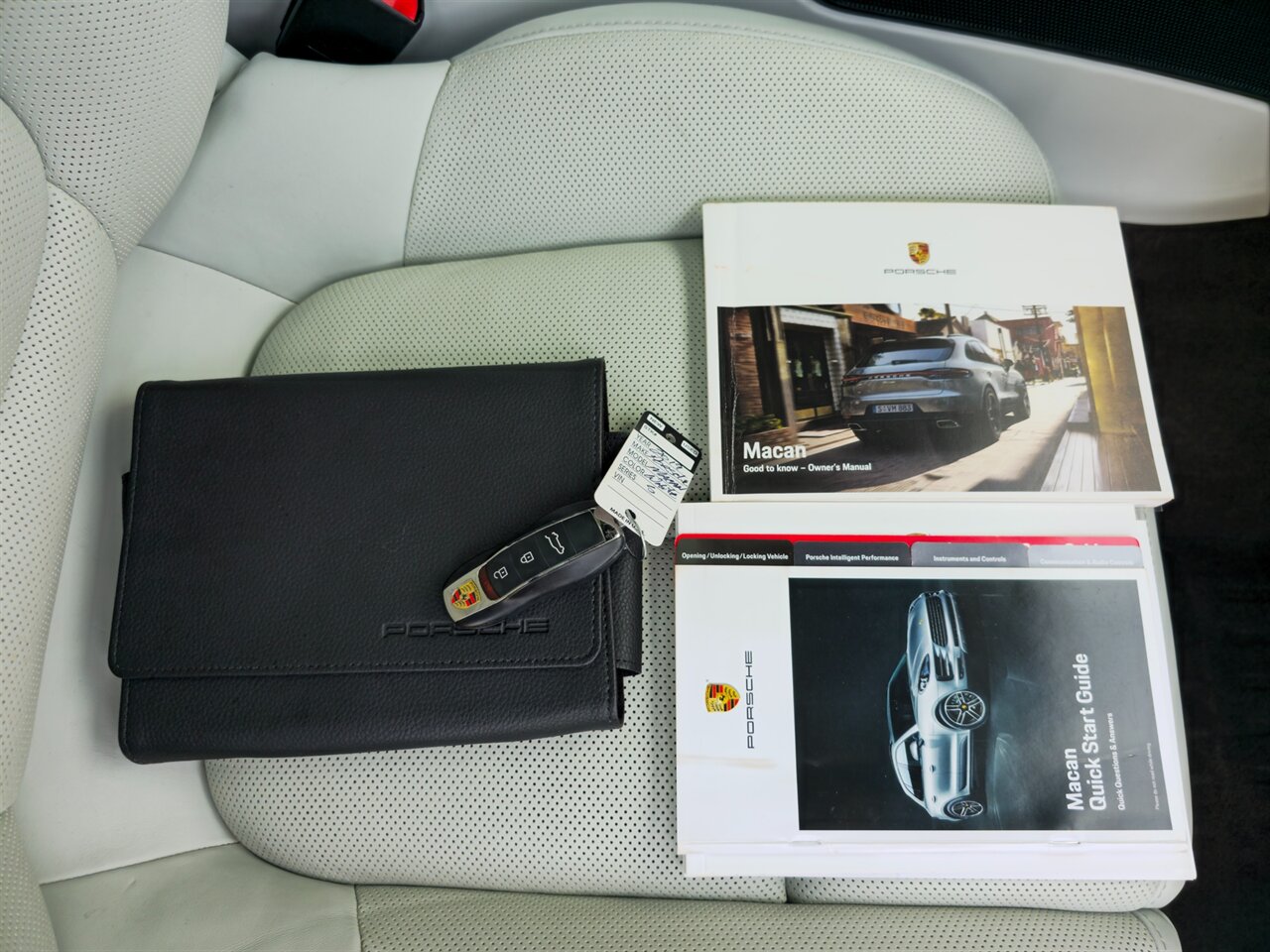 2019 Porsche Macan S - Photo 38 - Mesa, AZ 85215