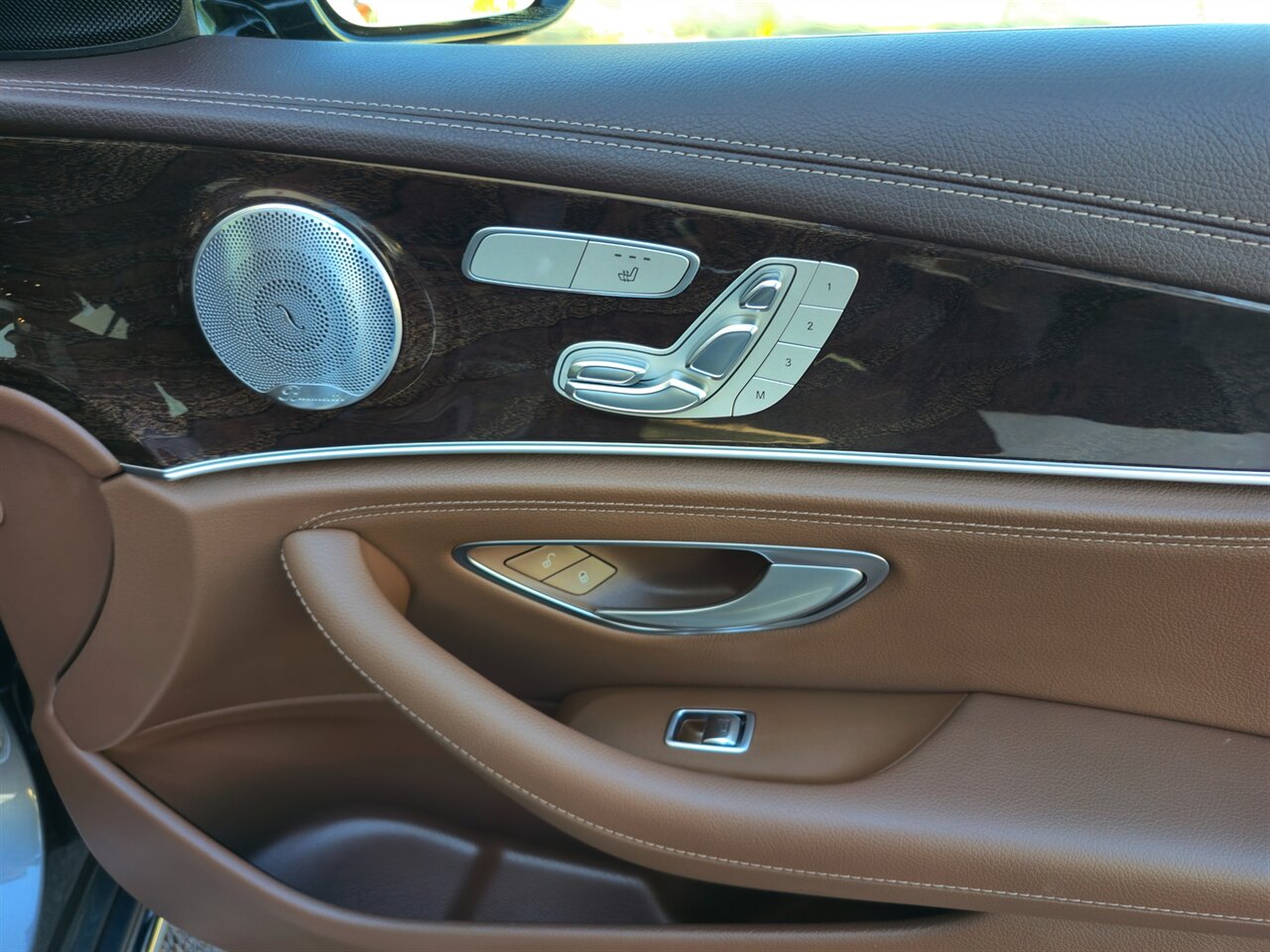 2017 Mercedes-Benz E 300 - Photo 23 - Mesa, AZ 85215