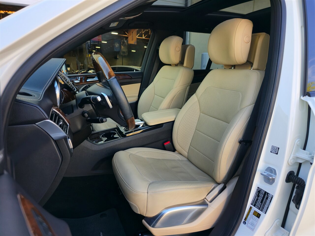 2017 Mercedes-Benz GLS 550 4MATIC 4MATIC - Photo 15 - Mesa, AZ 85215