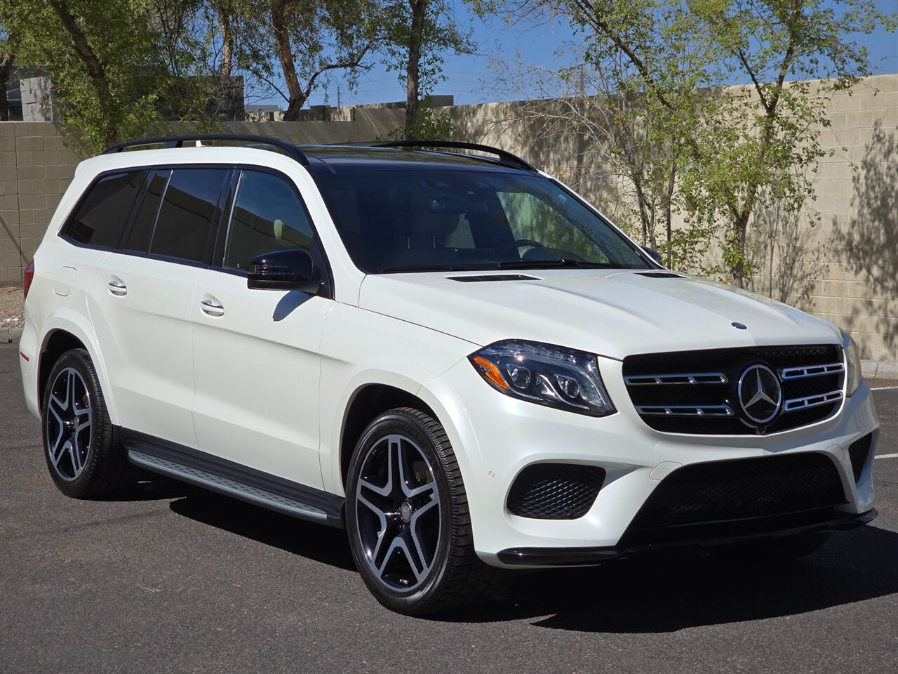 2017 Mercedes-Benz GLS 550 4MATIC 4MATIC - Photo 2 - Mesa, AZ 85215