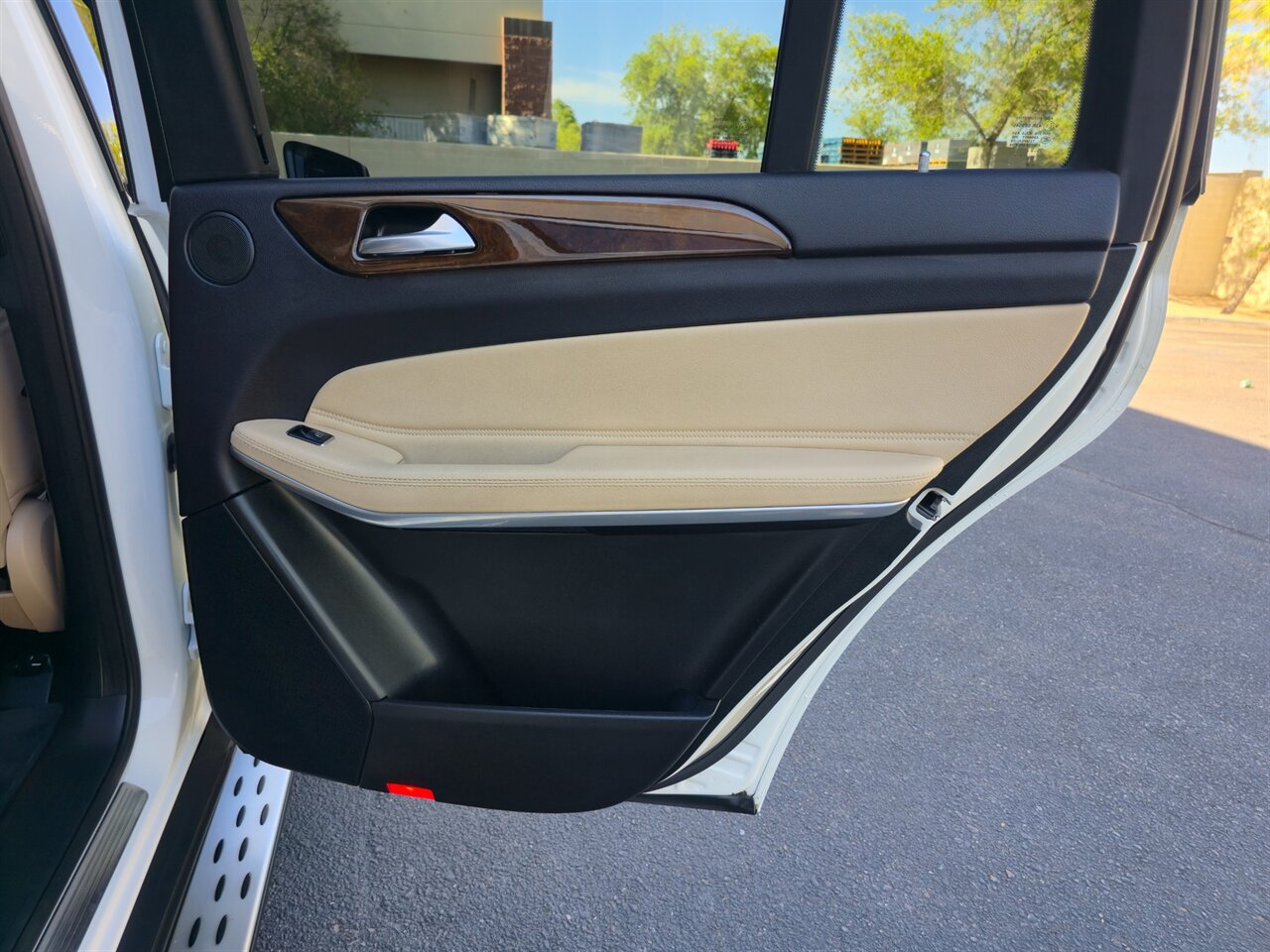 2017 Mercedes-Benz GLS 550 4MATIC 4MATIC - Photo 34 - Mesa, AZ 85215