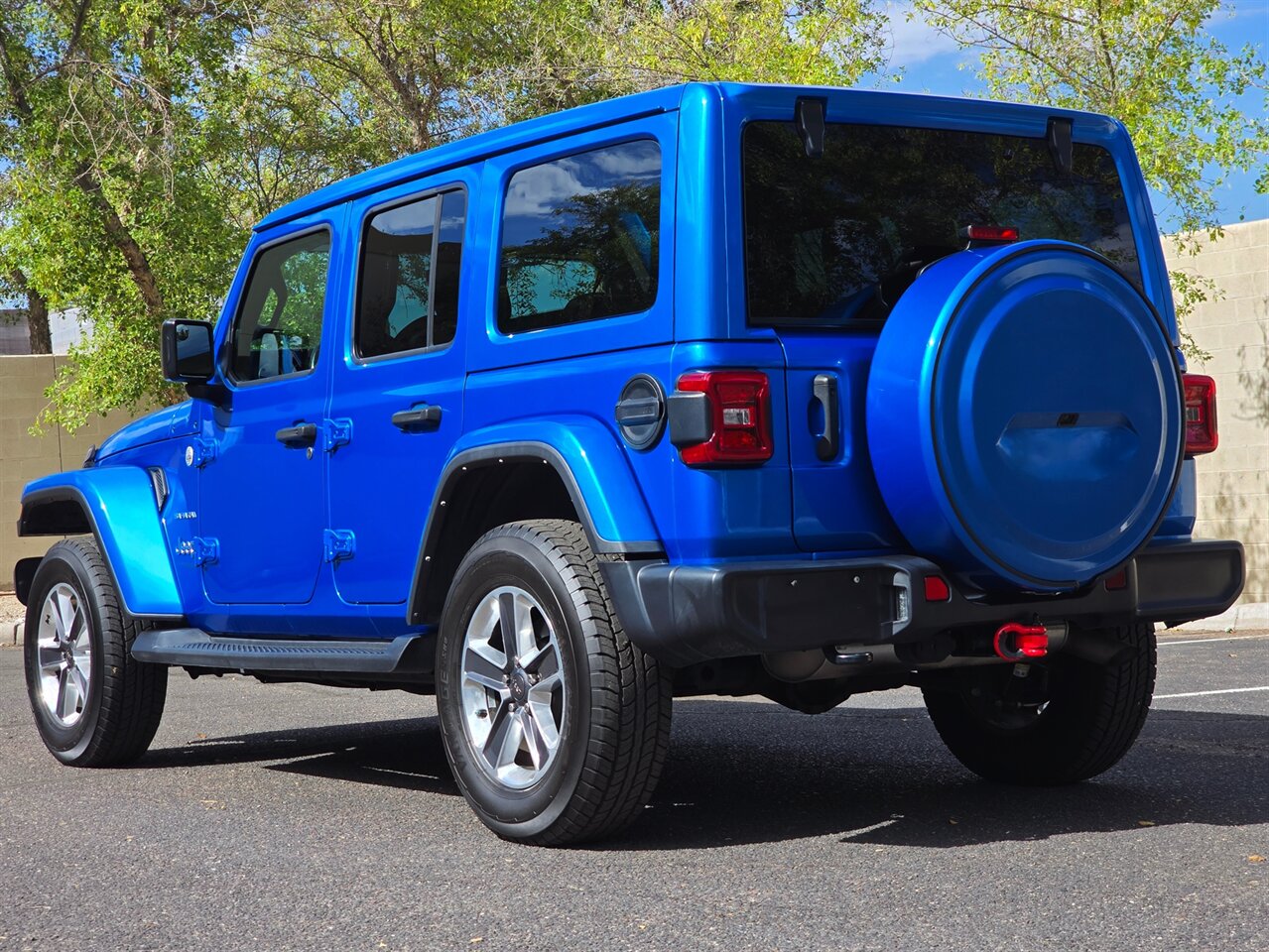 2021 Jeep Wrangler Unlimited Unlimited Sahara   - Photo 8 - Mesa, AZ 85215