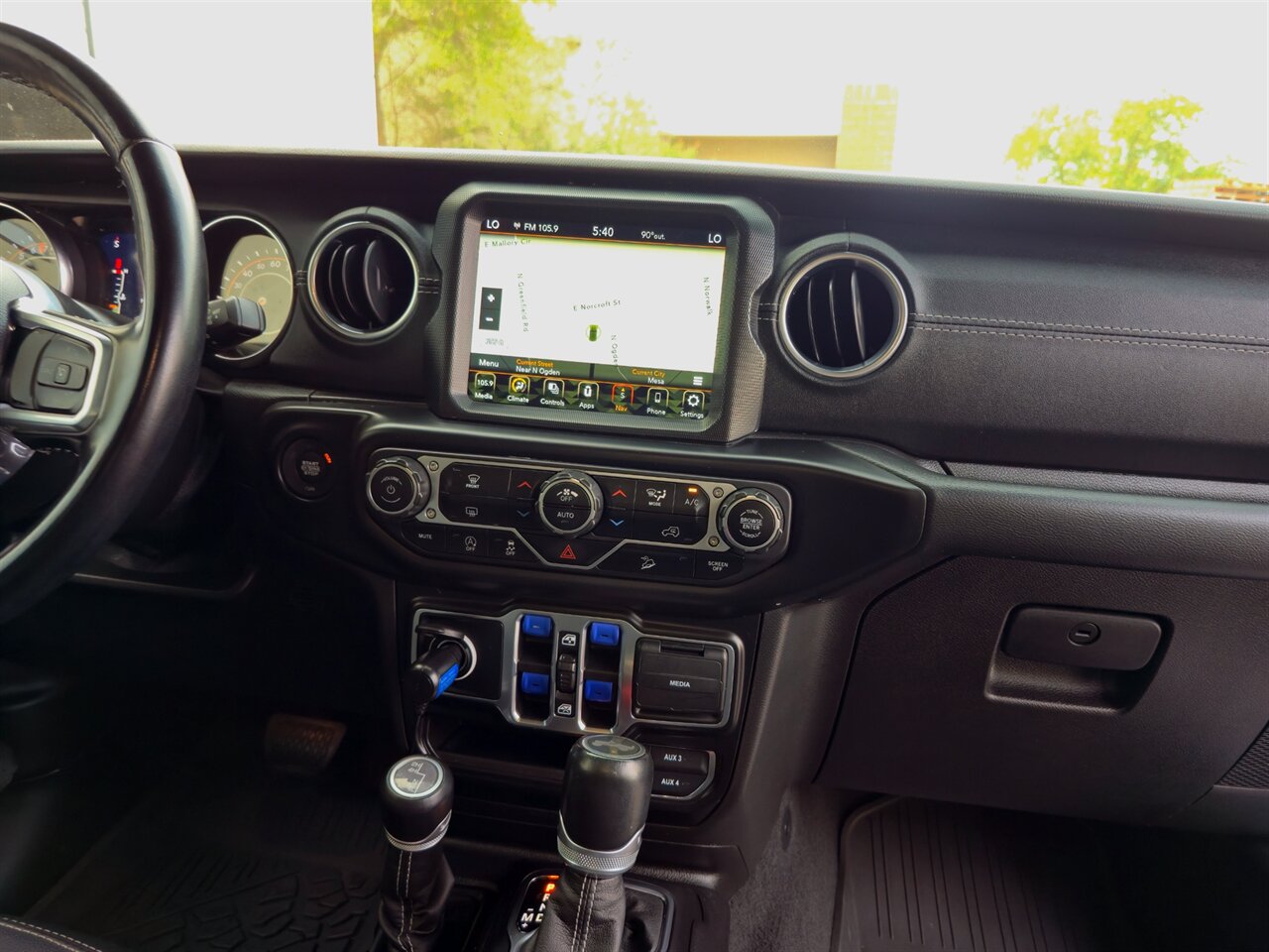2021 Jeep Wrangler Unlimited Sahara - Photo 15 - Mesa, AZ 85215