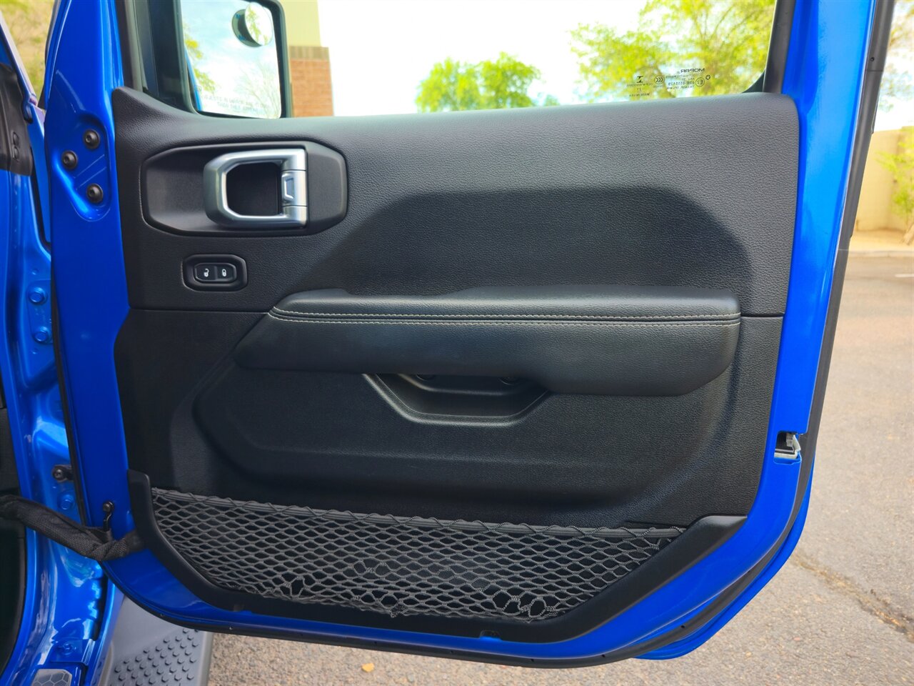 2021 Jeep Wrangler Unlimited Sahara - Photo 18 - Mesa, AZ 85215