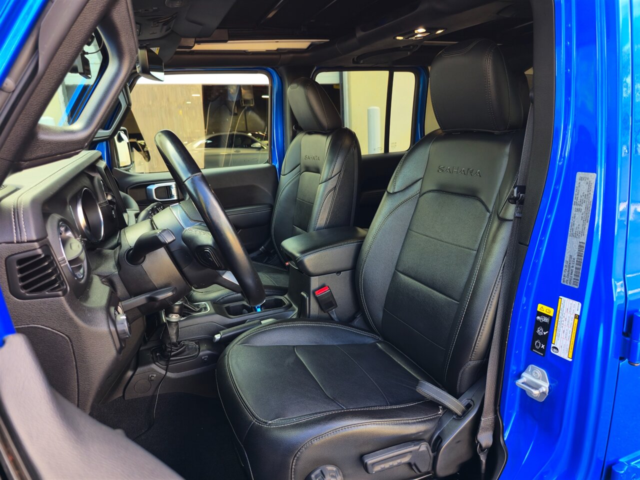 2021 Jeep Wrangler Unlimited Unlimited Sahara   - Photo 13 - Mesa, AZ 85215