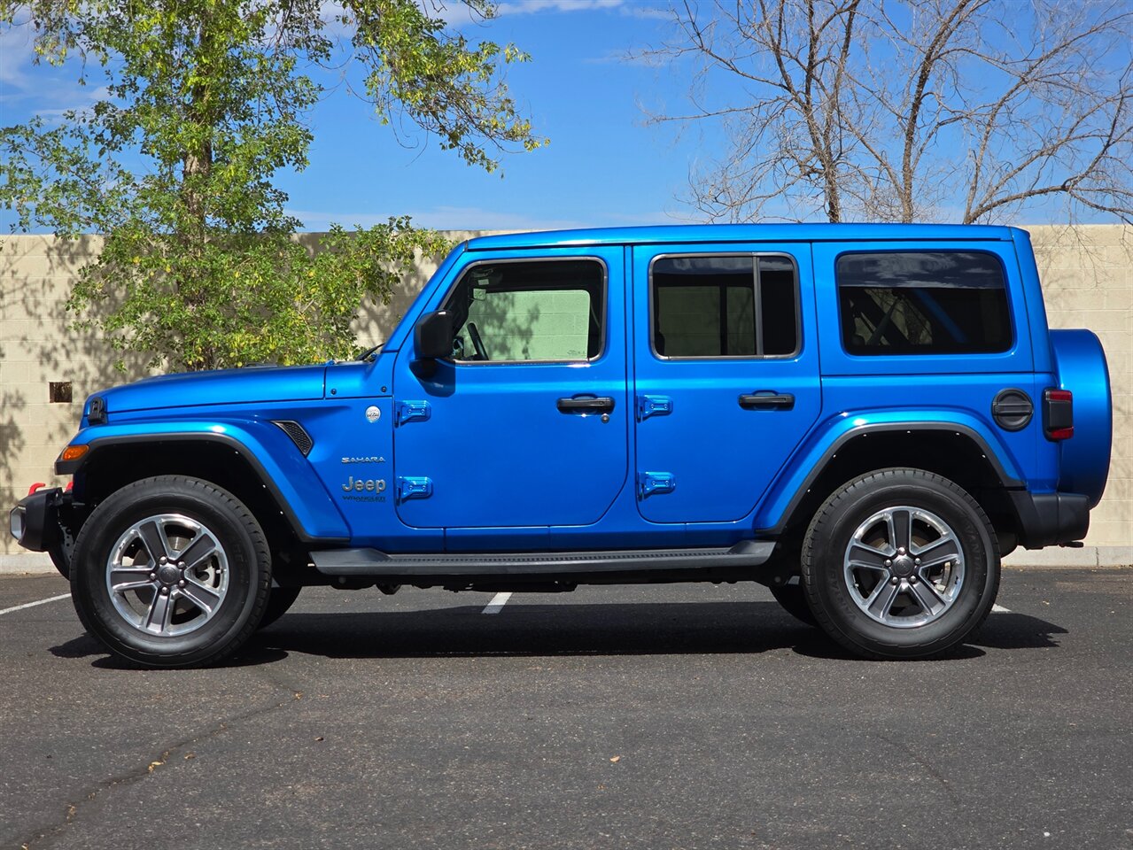 2021 Jeep Wrangler Unlimited Unlimited Sahara   - Photo 7 - Mesa, AZ 85215