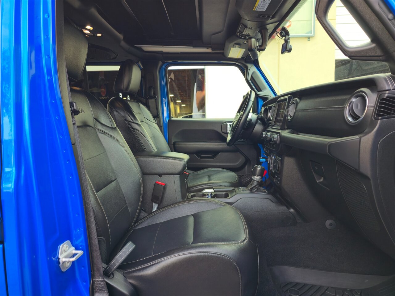 2021 Jeep Wrangler Unlimited Sahara - Photo 19 - Mesa, AZ 85215