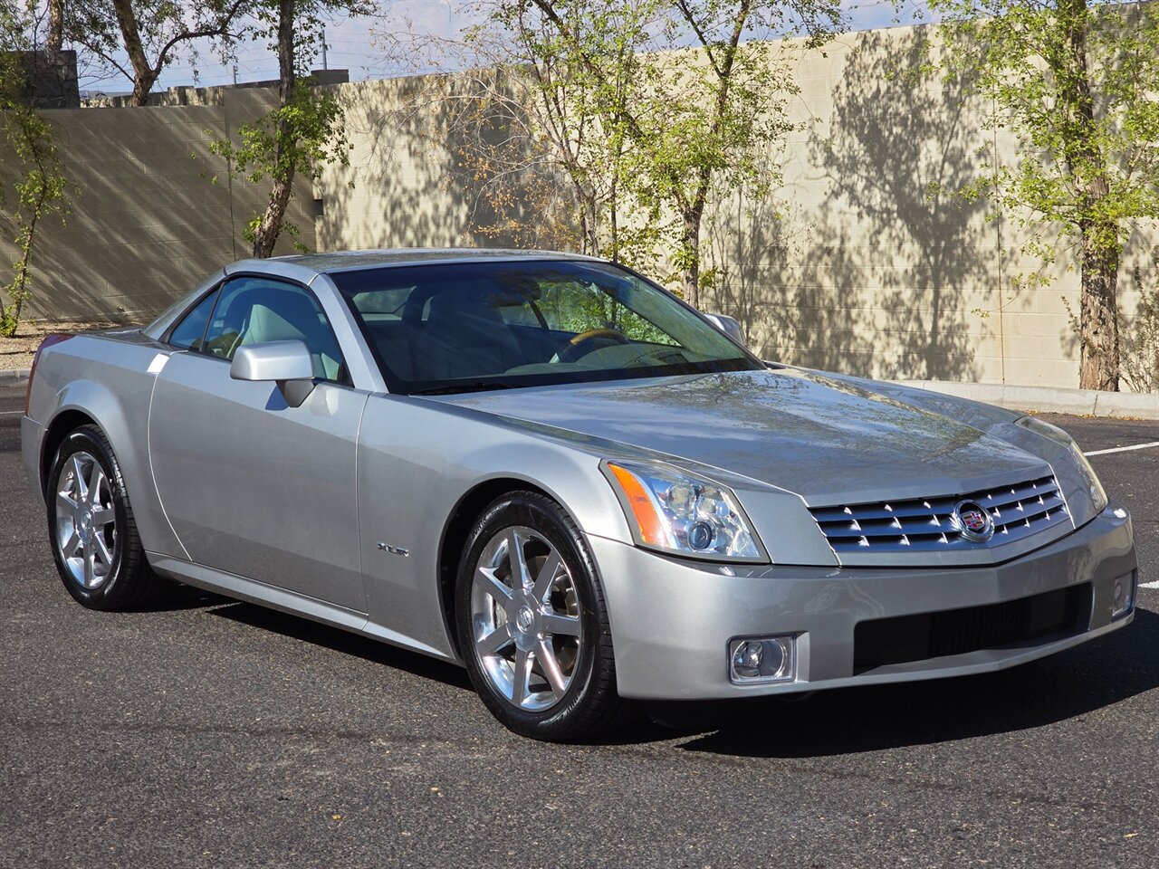 2005 Cadillac XLR - Photo 4 - Mesa, AZ 85215
