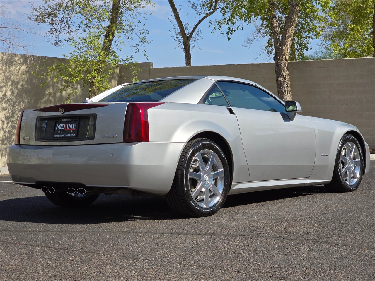 2005 Cadillac XLR - Photo 12 - Mesa, AZ 85215