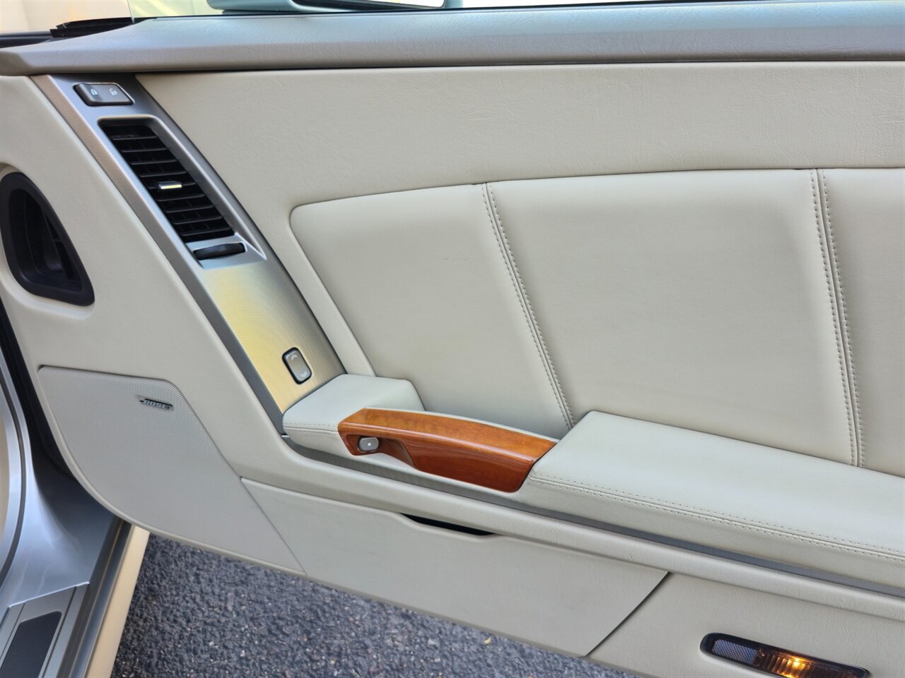 2005 Cadillac XLR - Photo 28 - Mesa, AZ 85215