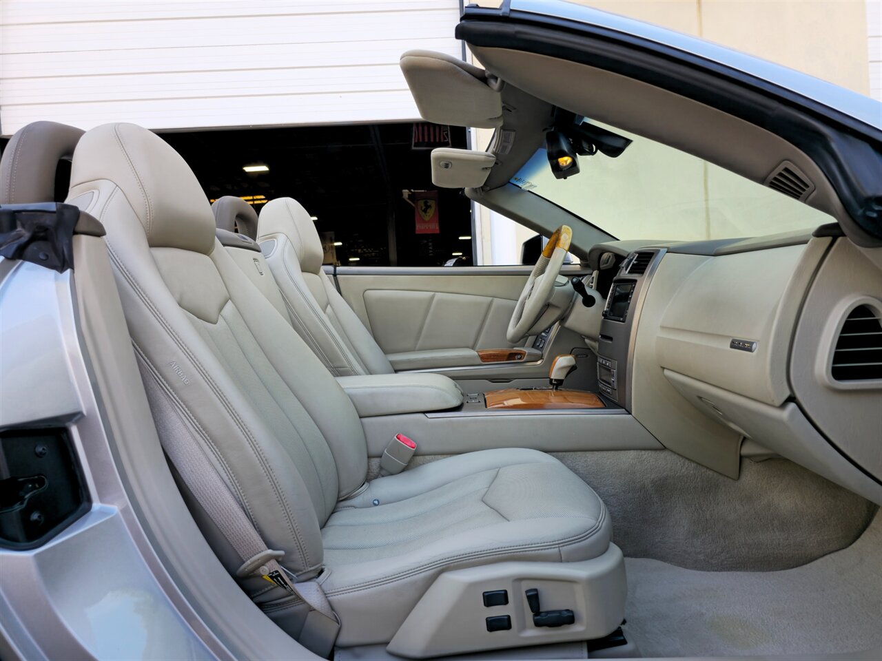 2005 Cadillac XLR - Photo 29 - Mesa, AZ 85215