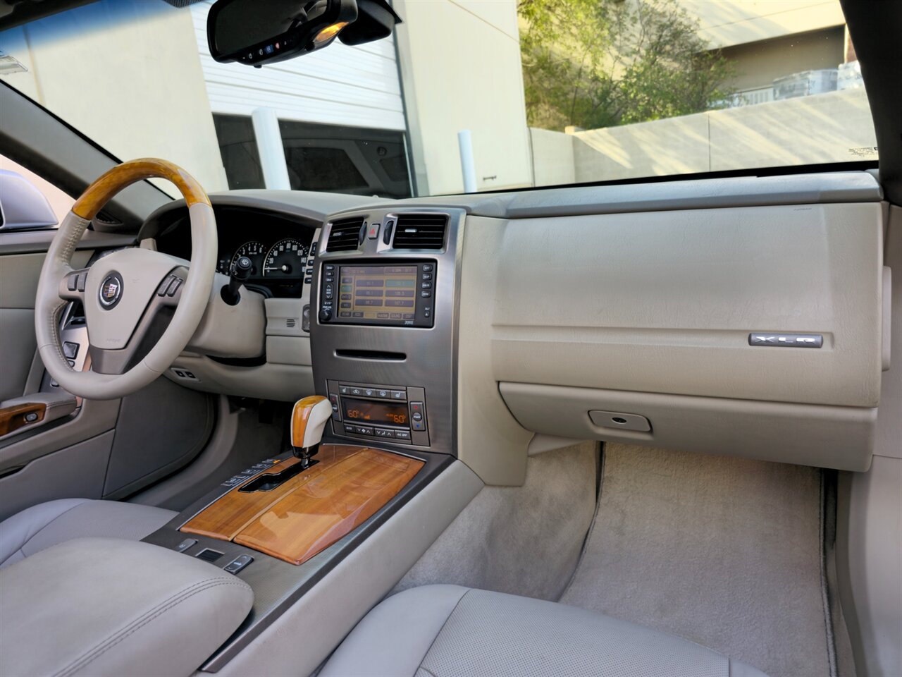 2005 Cadillac XLR - Photo 31 - Mesa, AZ 85215