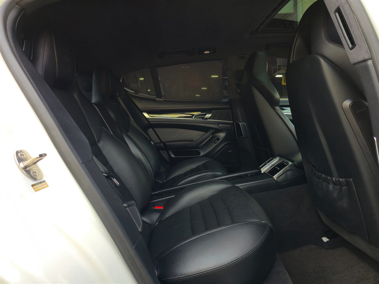 2014 Porsche Panamera Turbo - Photo 30 - Mesa, AZ 85215