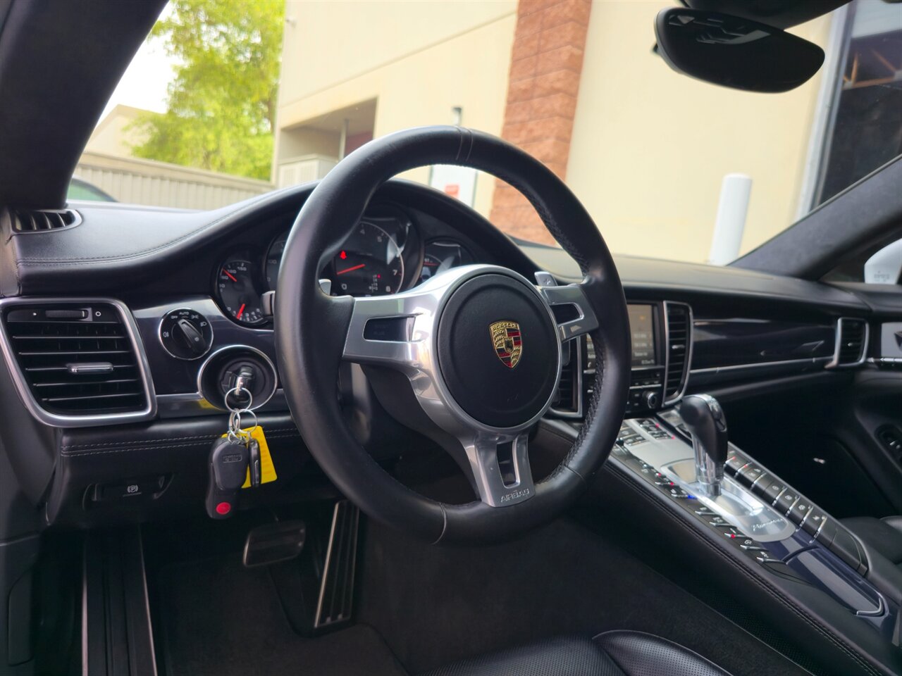 2014 Porsche Panamera Turbo - Photo 16 - Mesa, AZ 85215