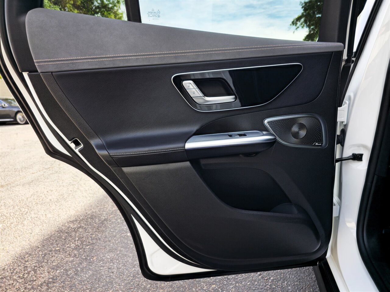 2023 Mercedes-Benz EQE 350 4MATIC - Photo 28 - Mesa, AZ 85215