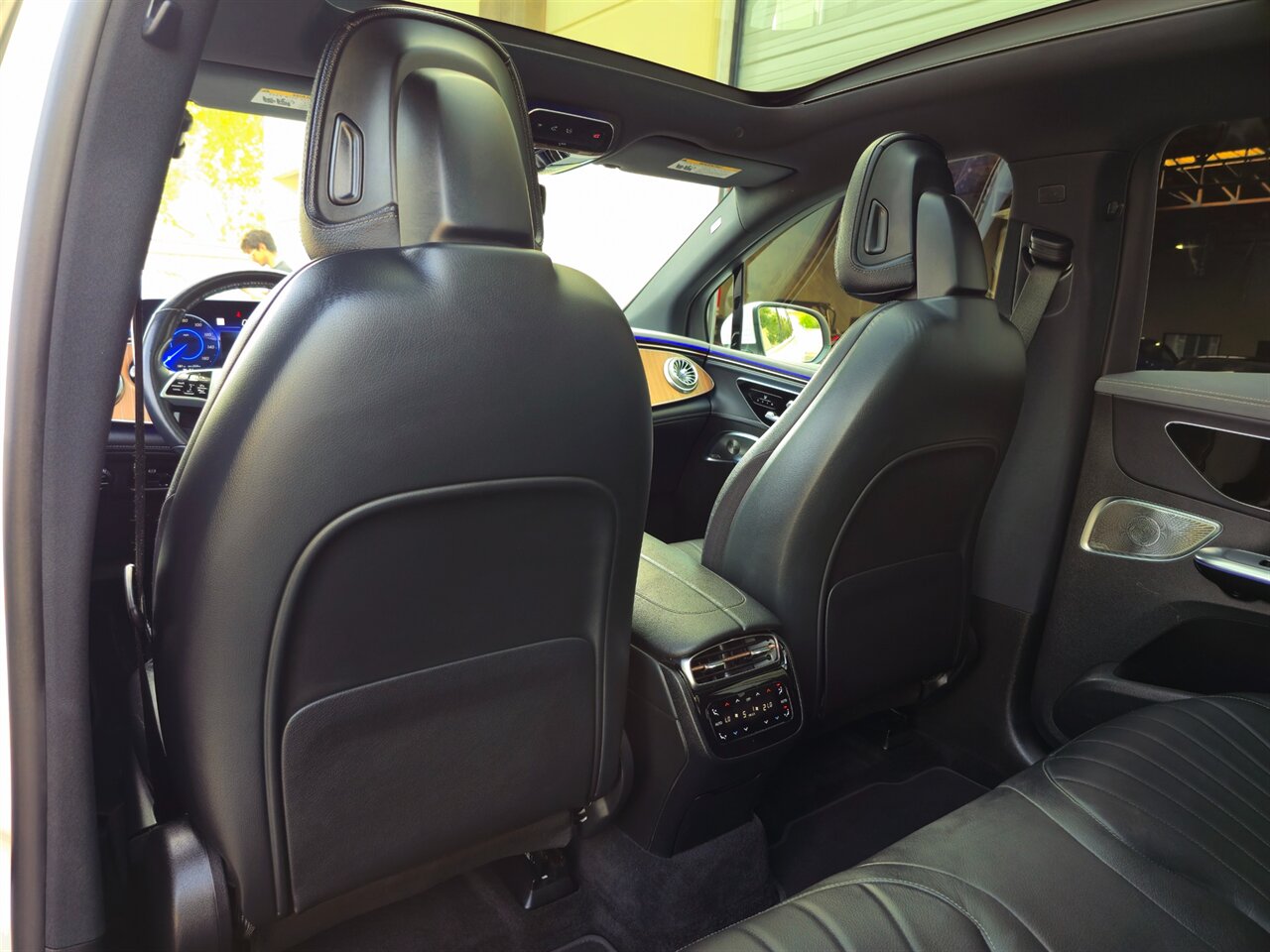 2023 Mercedes-Benz EQE 350 4MATIC - Photo 31 - Mesa, AZ 85215